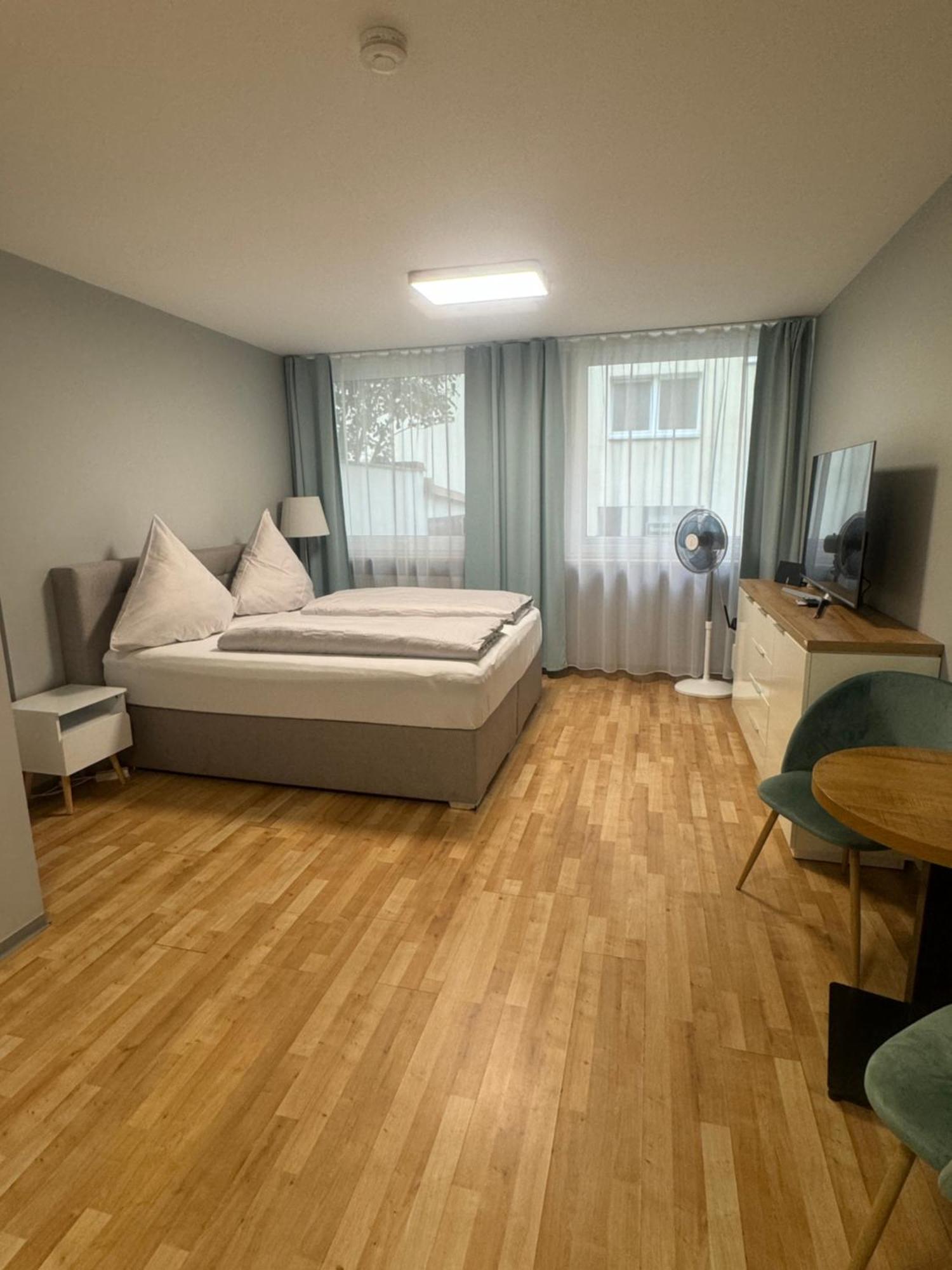 Studio Apartment Am Hauptbahnhof N2 Nuremberg Extérieur photo