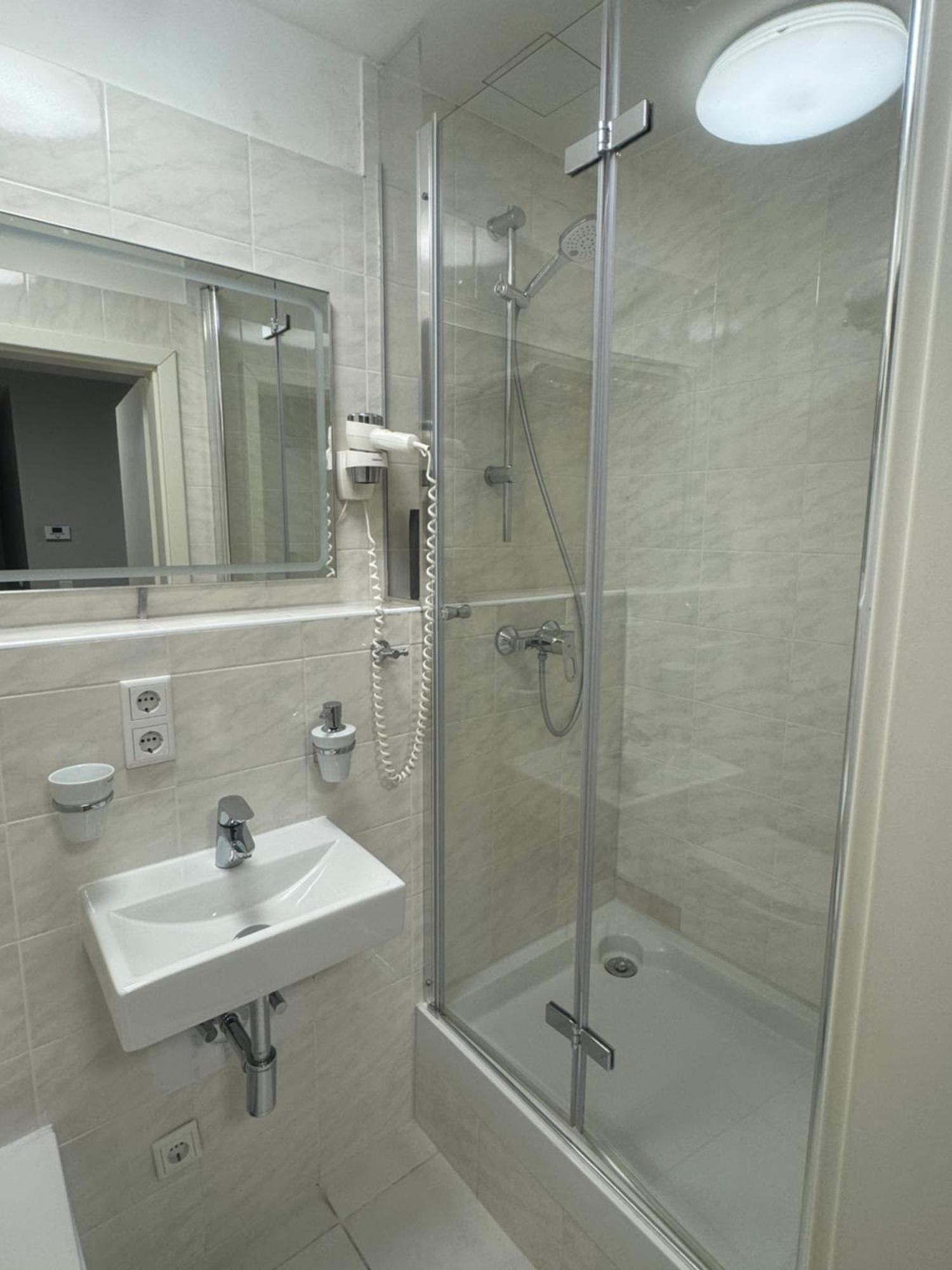 Studio Apartment Am Hauptbahnhof N2 Nuremberg Extérieur photo